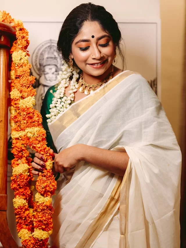 Kasavu saree