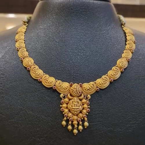 Chettinad two sovereign gold necklace with lakshmi design - KGPGN015