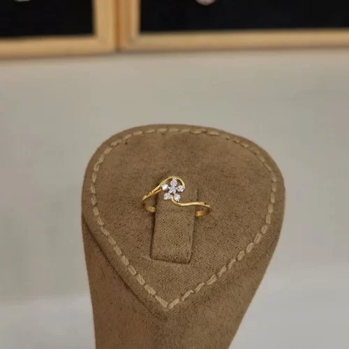 Floral Diamond Ring Design