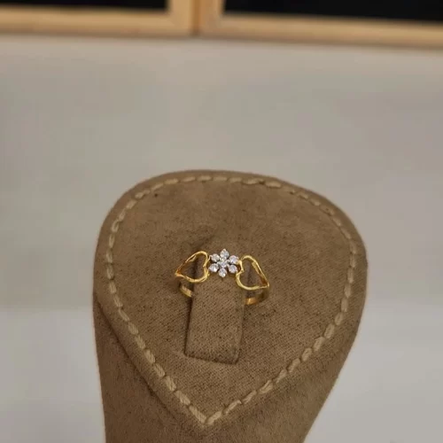 Flower in Hearts Diamond Ring
