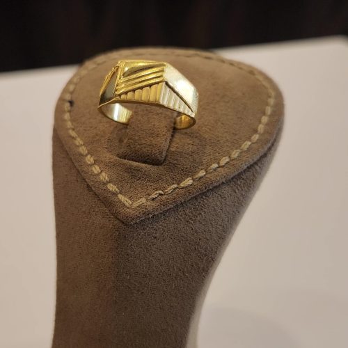 Solid Square Shaped Gold Ring