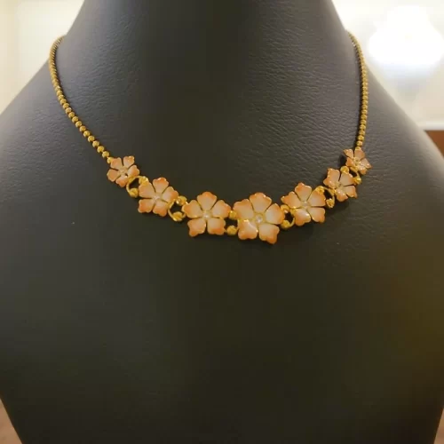 Twelve gm designer seven flower gold necklace - MLMGN002